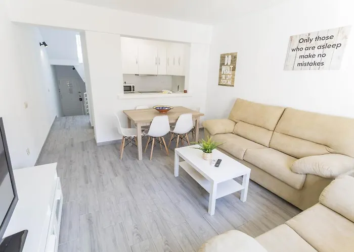 Parador Antali - 15 Vakantiehuis Nerja